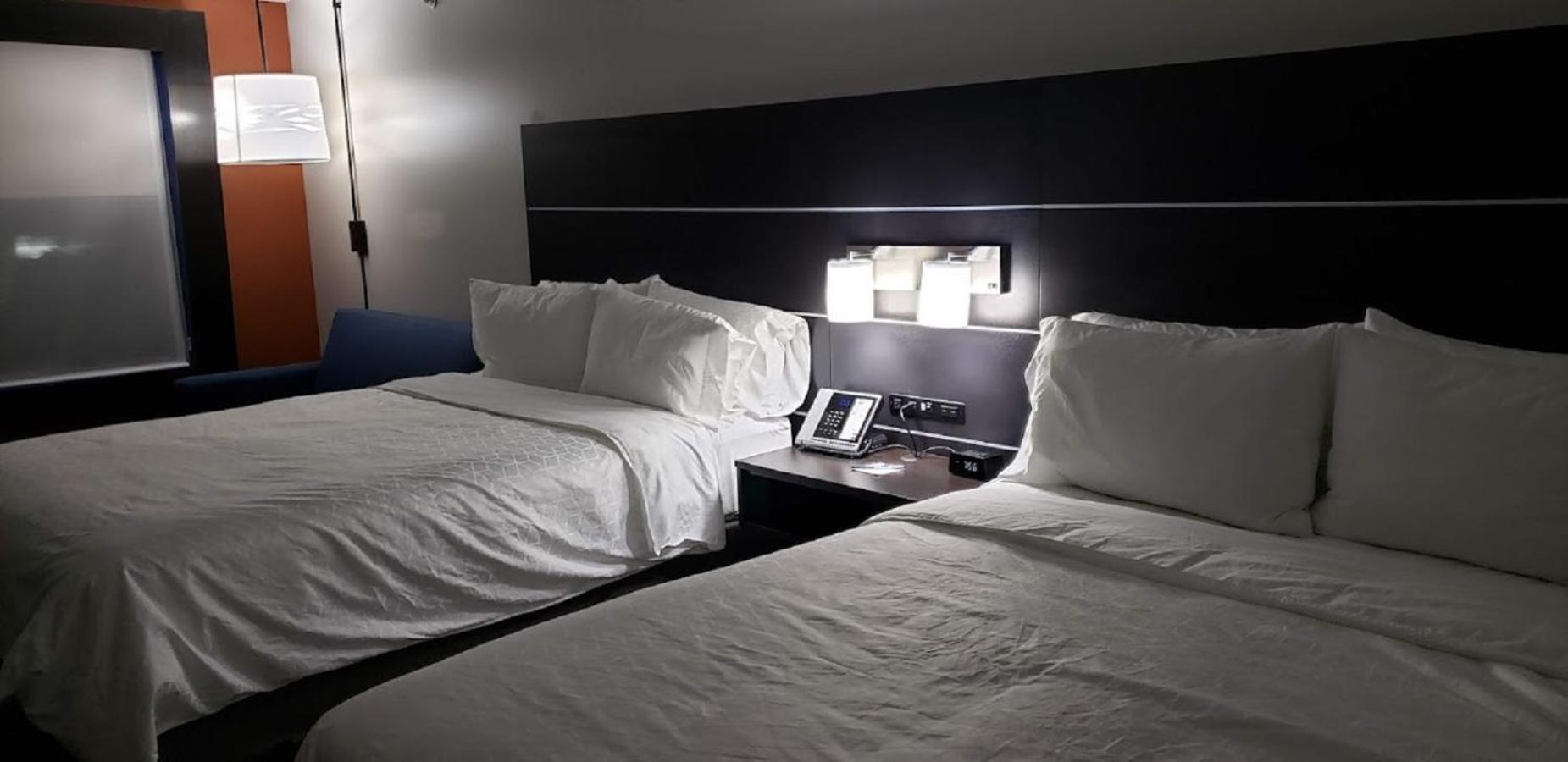 Holiday Inn Express & Suites - Bensenville - O'Hare By Ihg Екстер'єр фото